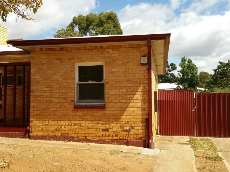 62 Halsey Road, Elizabeth East SA 5112