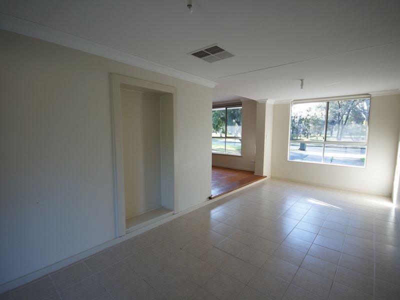 13 Carlingford Drive, Salisbury Park SA 5109