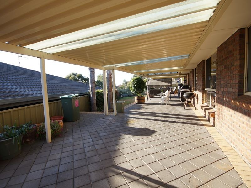 19 Jenolan Crescent, Hillbank SA 5112