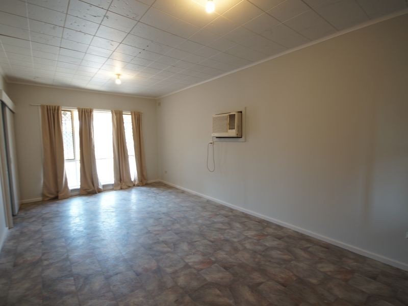 27 Bell Street, Smithfield Plains SA 5114