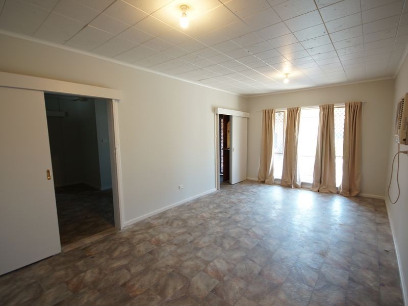 27 Bell Street, Smithfield Plains SA 5114