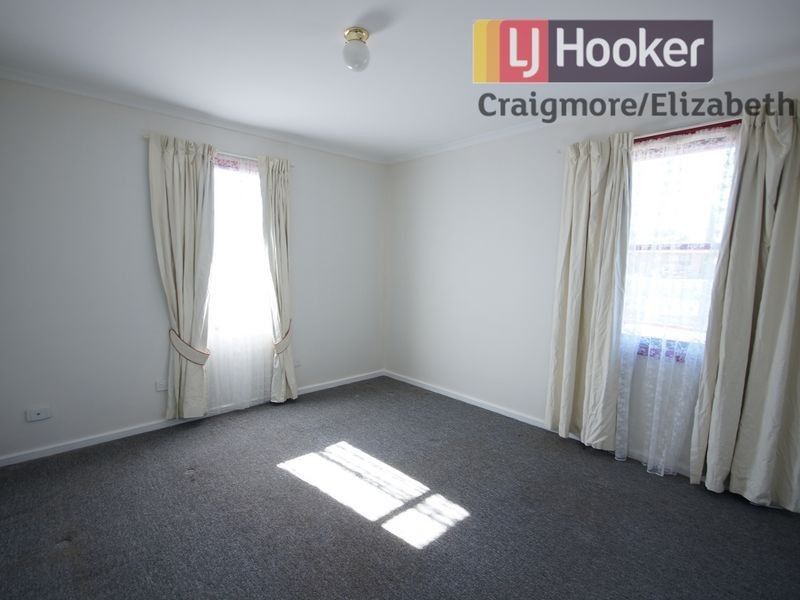 7 Lysle Court, Smithfield SA 5114