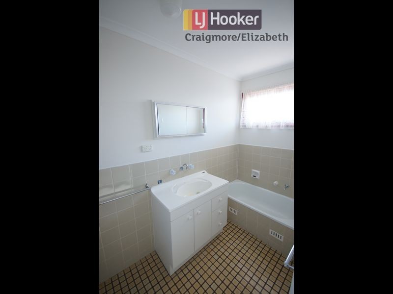 7 Lysle Court, Smithfield SA 5114