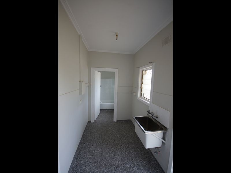 4 Knoyle Street, Elizabeth South SA 5112