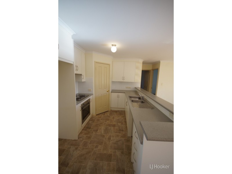 1B Young Terrace, Evanston Gardens SA 5116