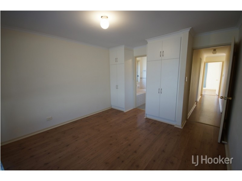 1B Young Terrace, Evanston Gardens SA 5116