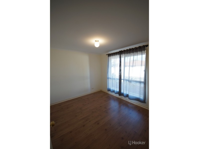 1B Young Terrace, Evanston Gardens SA 5116
