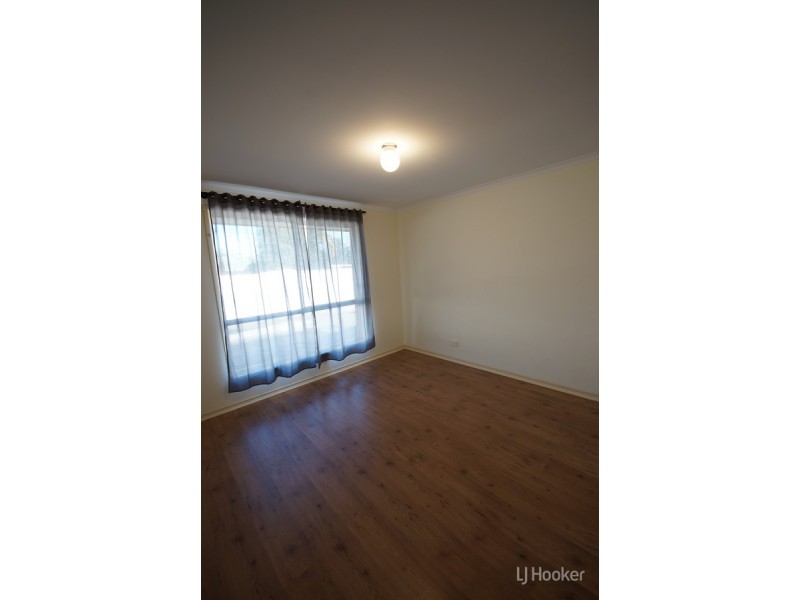 1B Young Terrace, Evanston Gardens SA 5116
