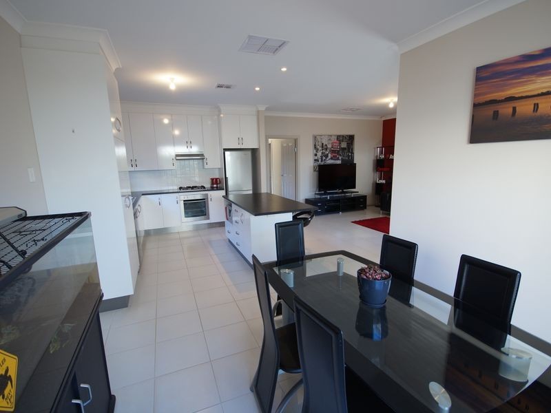 4 Jabez Way, Blakeview SA 5114