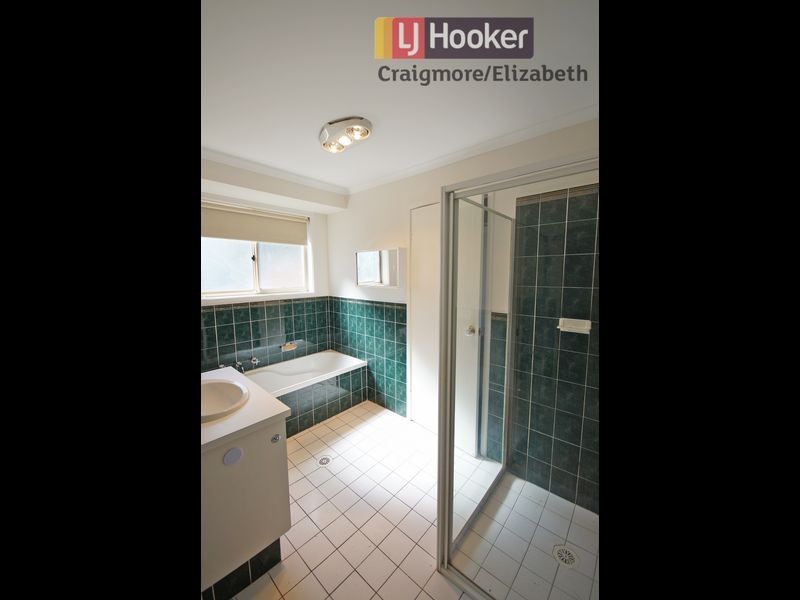 1 Crostan Close, Andrews Farm SA 5114
