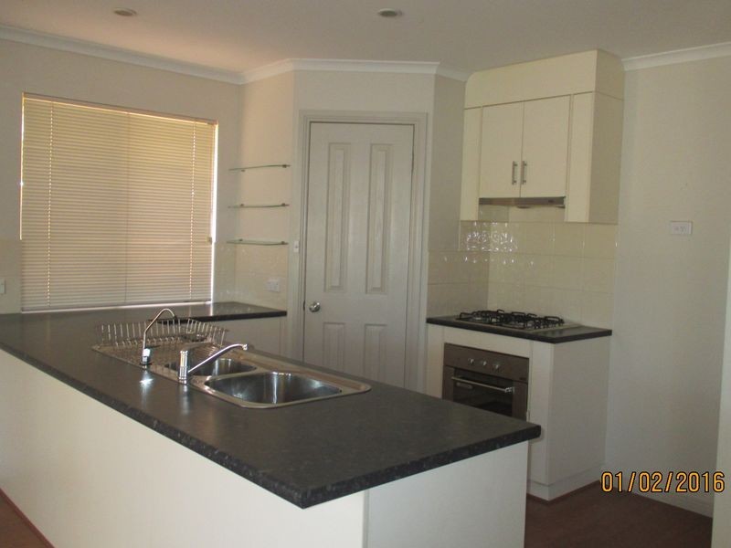 27 Admiralty Circuit, Smithfield SA 5114