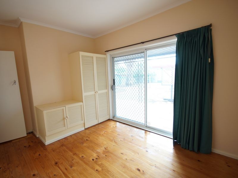 218 Midway Road, Elizabeth Downs SA 5113