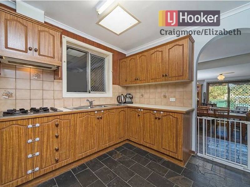 140 McKenzie Road, Elizabeth Downs SA 5113