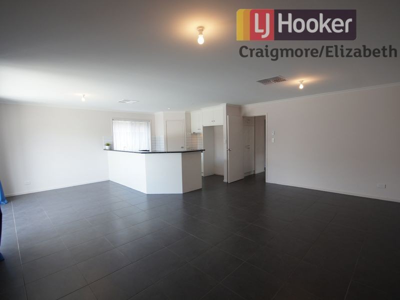 5 Torrens Street, Andrews Farm SA 5114