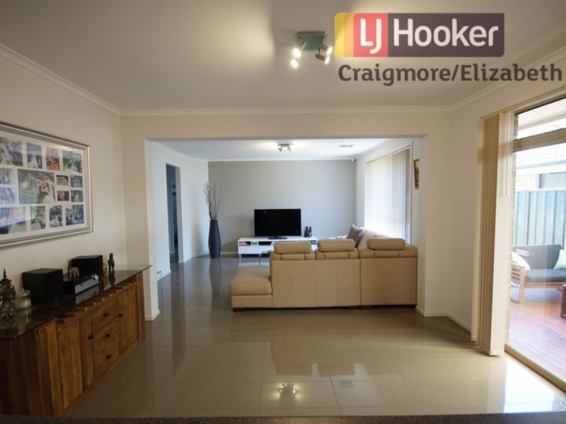 5 Flannery Crescent, Andrews Farm SA 5114