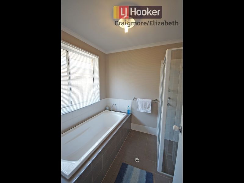 57 Light Avenue, Munno Para SA 5115