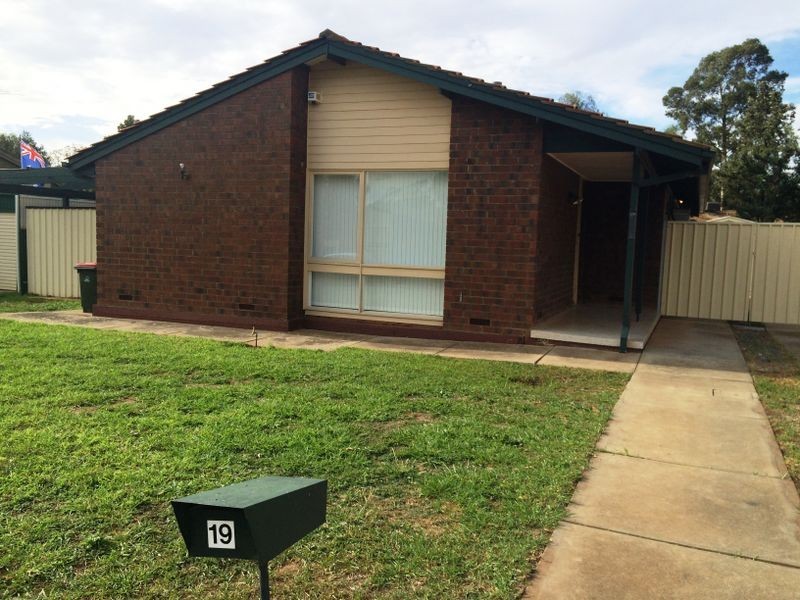 19 Tallara Crescent, Munno Para SA 5115