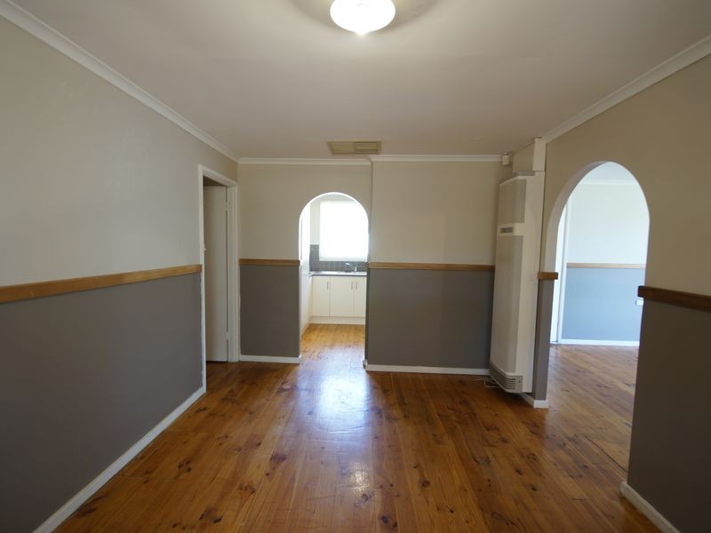 19 Tallara Crescent, Munno Para SA 5115