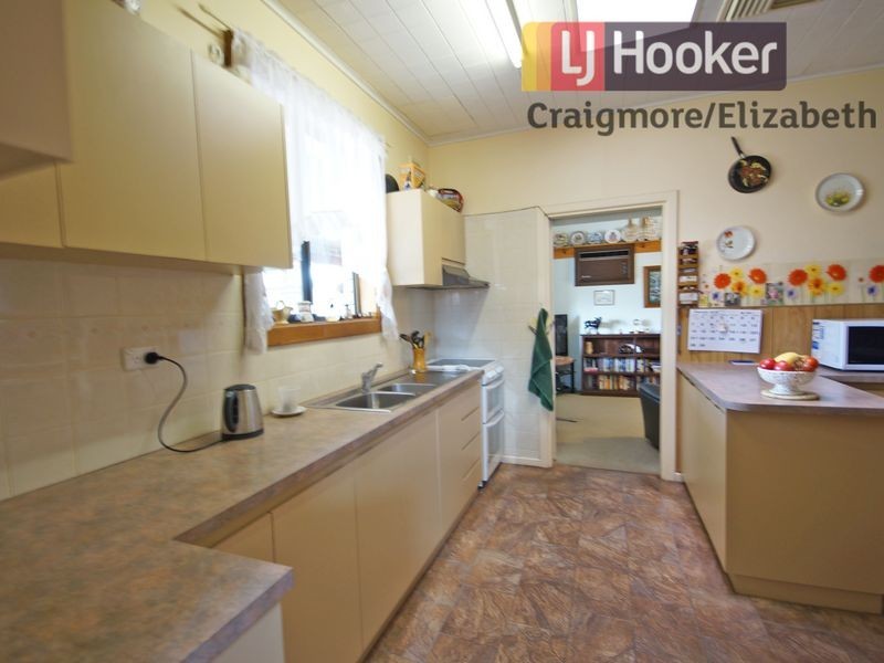 74 Northampton Crescent, Elizabeth East SA 5112