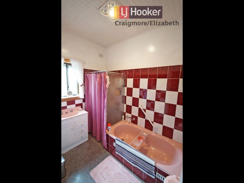 74 Northampton Crescent, Elizabeth East SA 5112