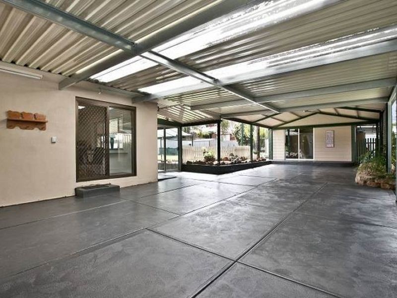 1 Farm Drive, Redwood Park SA 5097