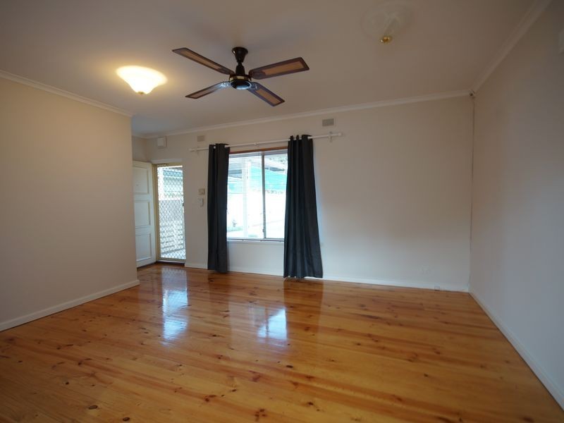 2/2A Iona Street, Broadview SA 5083