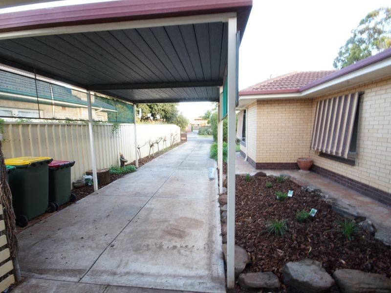 2/2A Iona Street, Broadview SA 5083