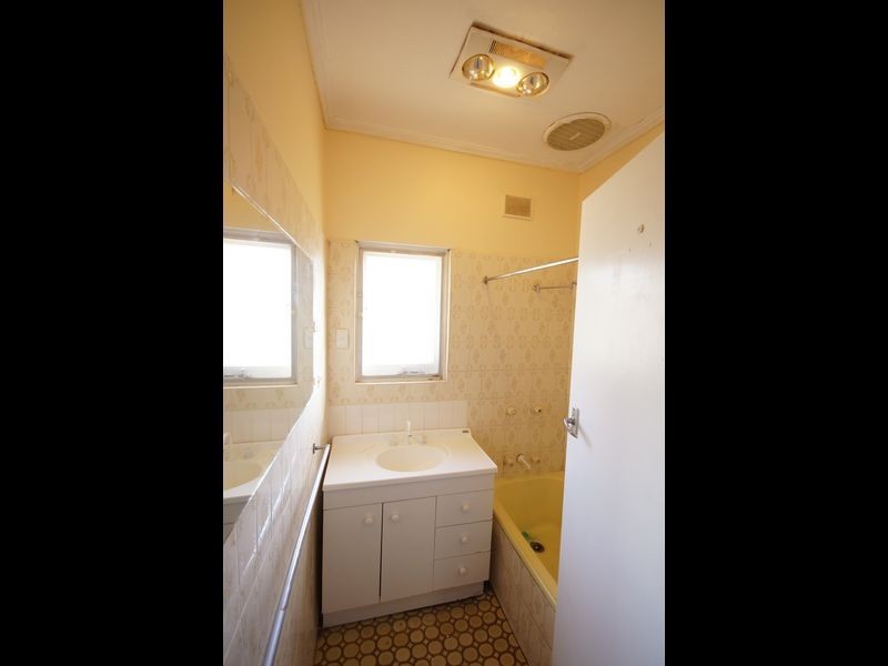 3 Collins Street, Elizabeth Downs SA 5113