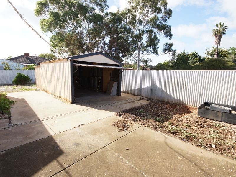 3 Collins Street, Elizabeth Downs SA 5113