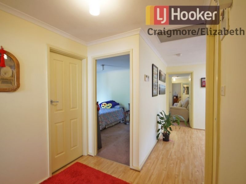 8 Alawoona Road, Munno Para SA 5115
