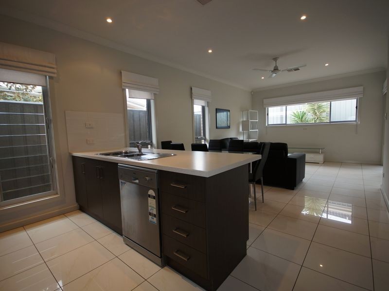 36 Hayfield Ave, Blakeview SA 5114