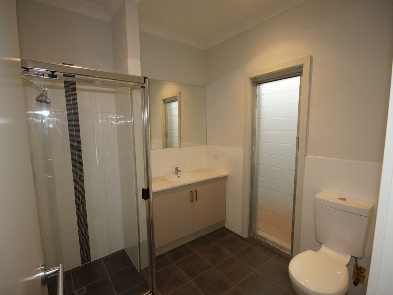36 Hayfield Ave, Blakeview SA 5114