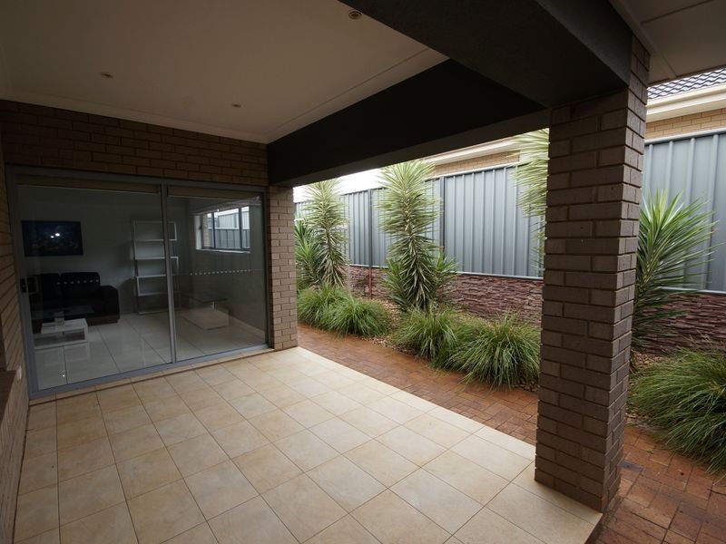 36 Hayfield Ave, Blakeview SA 5114