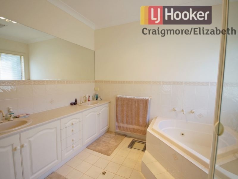 7 Modra Circuit, Hillbank SA 5112