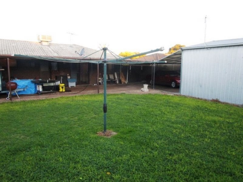 5 Barkley Crescent, Willaston SA 5118