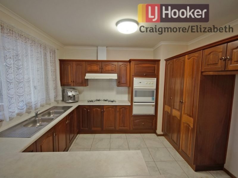 16 Jenolan Crescent, Hillbank SA 5112