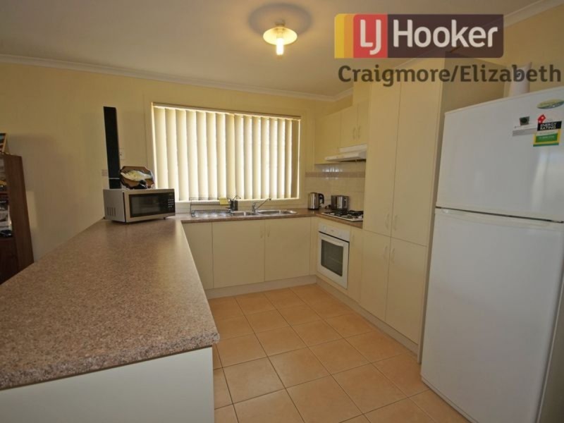 11 Meadow Lane, Para Hills West SA 5096