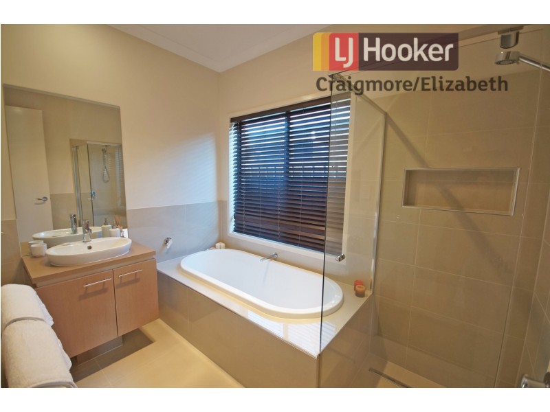 43 The Avenue, Blakeview SA 5114