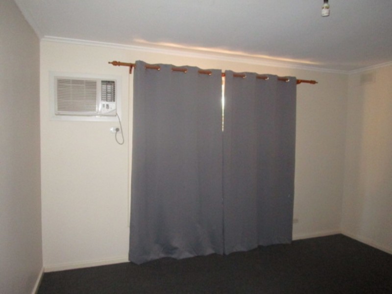 25 Barrington Road, Elizabeth Downs SA 5113