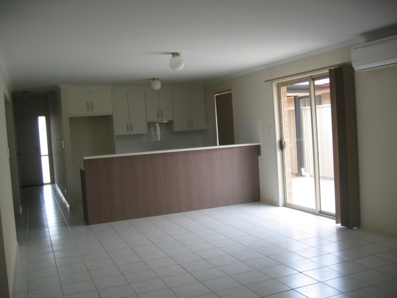 18 Strathmore Avenue, Smithfield SA 5114