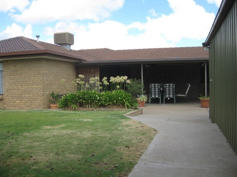 17 Woodcroft Drive, Blakeview SA 5114