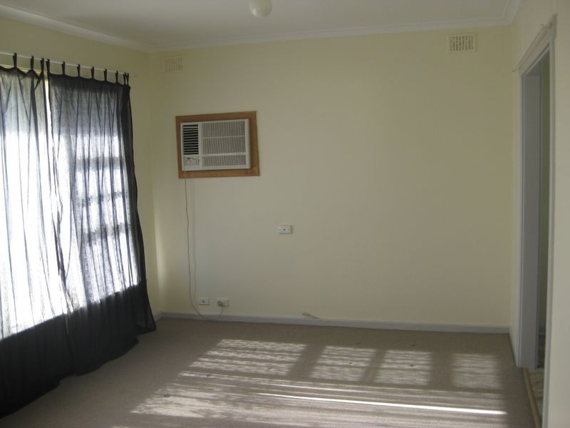 2 Daphne Street, Salisbury East SA 5109