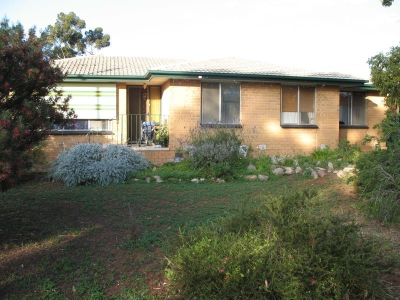 4 Seatown Road, Elizabeth Park SA 5113