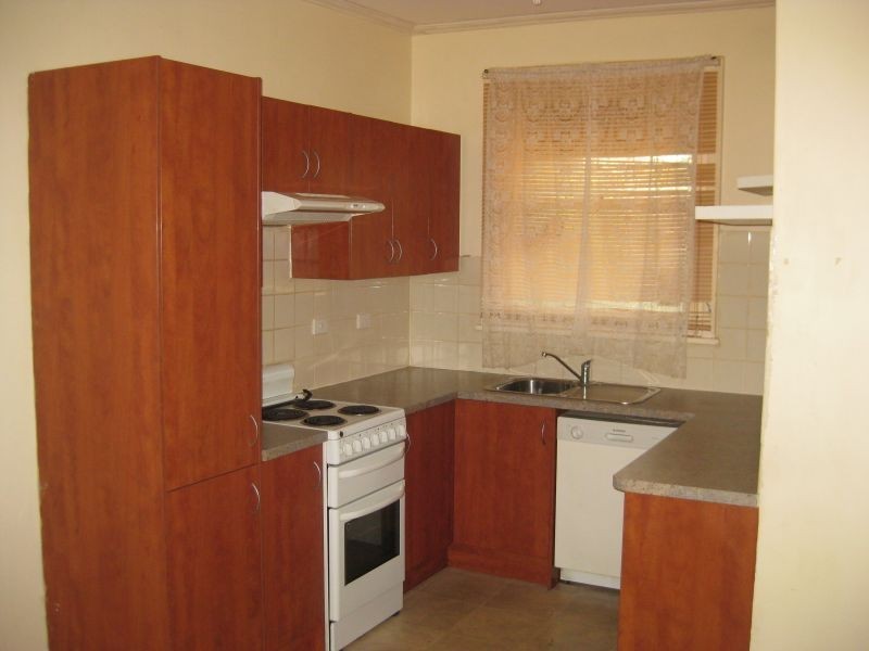 40 Hornet Crescent, Elizabeth East SA 5112