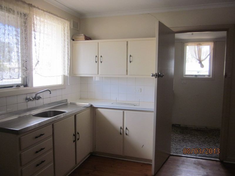 11 Samuel Street, Smithfield SA 5114