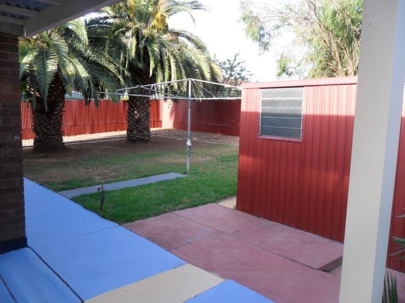 10 Paginton Crescent, Elizabeth East SA 5112