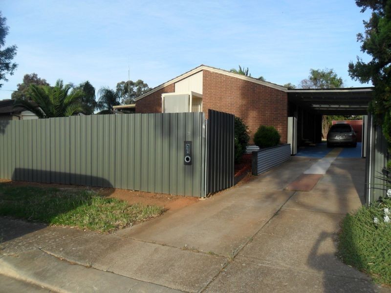 10 Paginton Crescent, Elizabeth East SA 5112