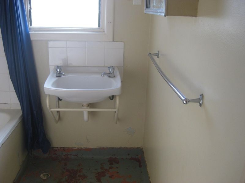 19 Midlow Road, Elizabeth Downs SA 5113