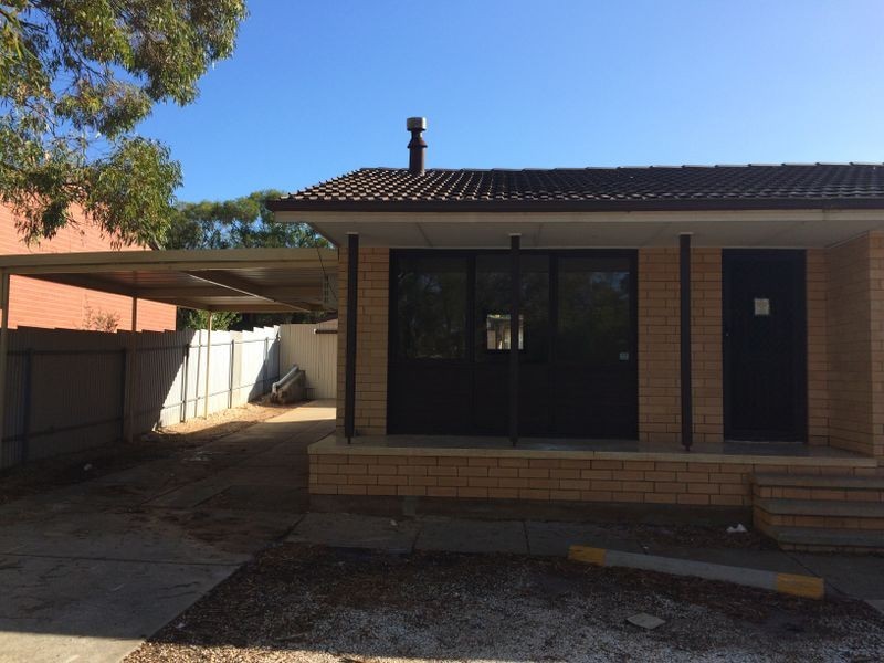 39 Linger Crescent, Elizabeth Downs SA 5113