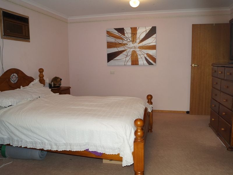 10 Mofflin Road, Elizabeth Grove SA 5112